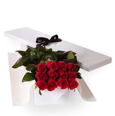 Valentine's Day 12 Red Roses White Box